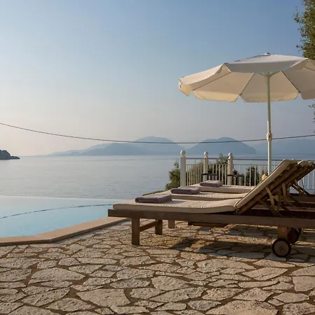 Ionian Calm * Vasiliki (Lefkada)